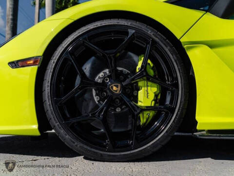 2024 Lamborghini Revuelto