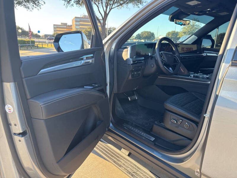 2026 Cadillac Escalade-V