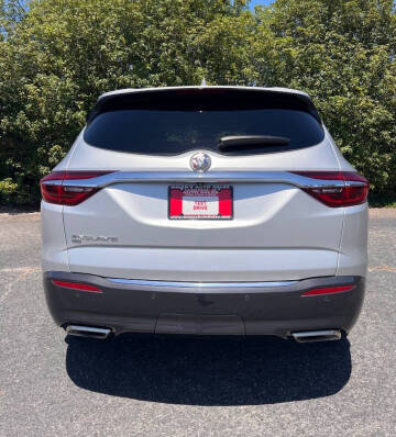 2020 Buick Enclave Essence