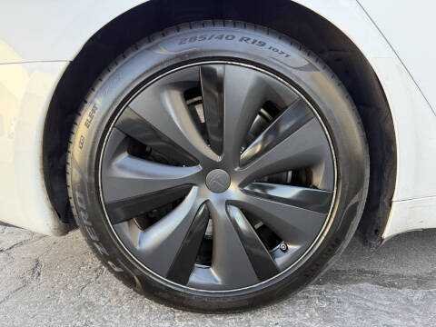 2022 Tesla Model S