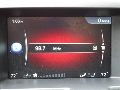 2016 Volvo XC60 T5 Drive-E Premier