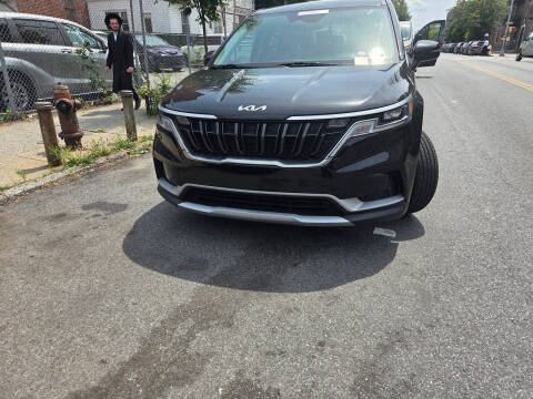 2024 Kia Carnival LX