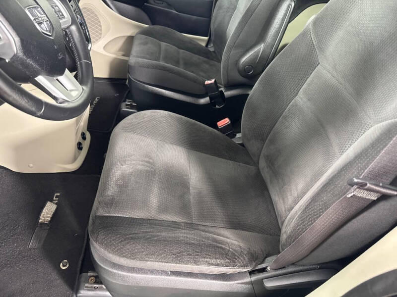 2017 Dodge Grand Caravan SE