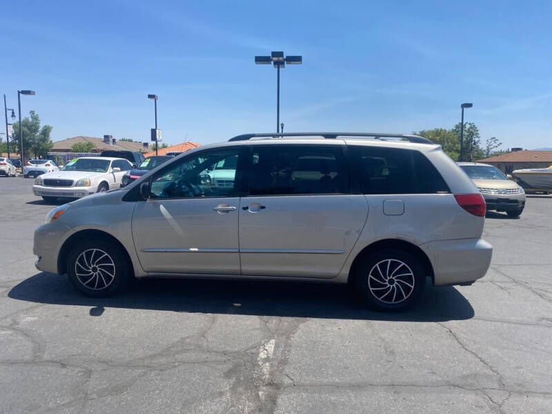 2005 Toyota Sienna