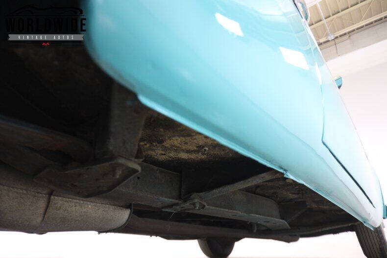 1957 Studebaker Silver Hawk