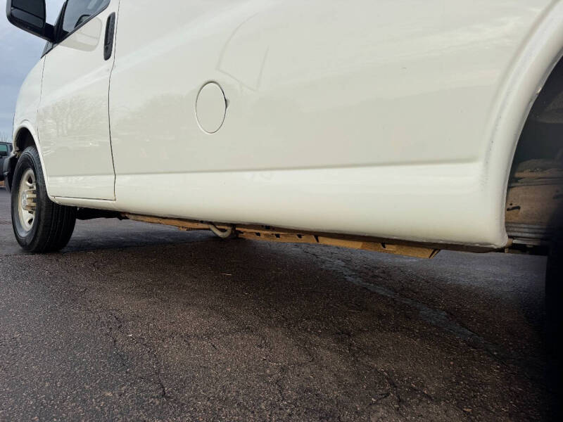 2018 Chevrolet Express LS 2500