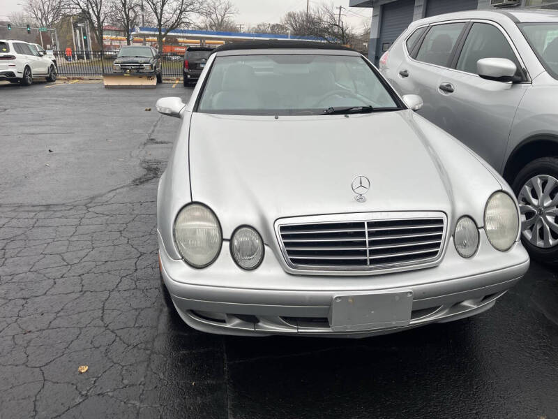 2002 Mercedes-Benz CLK-Class CLK320's photo
