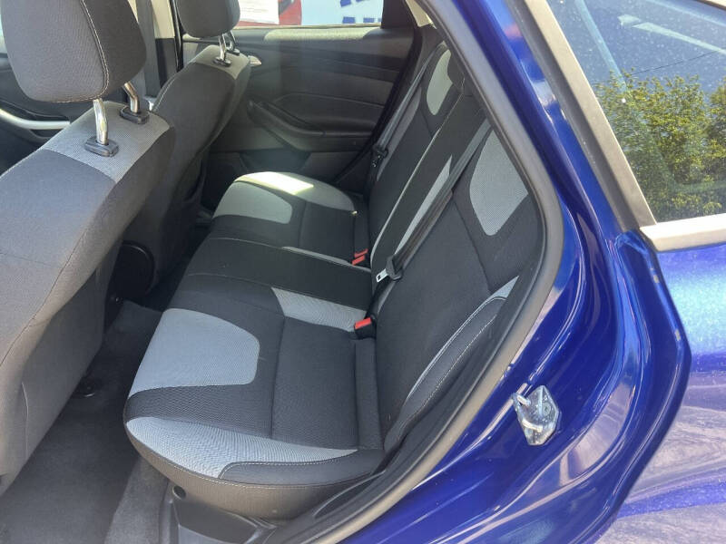 2012 Ford Focus SE