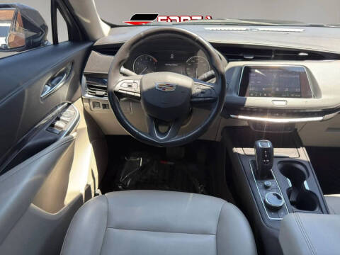 2019 Cadillac XT4 Luxury