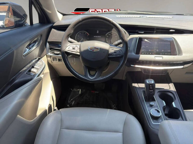 2019 Cadillac XT4 Luxury