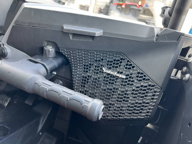 2024 Polaris RZR XP 1000