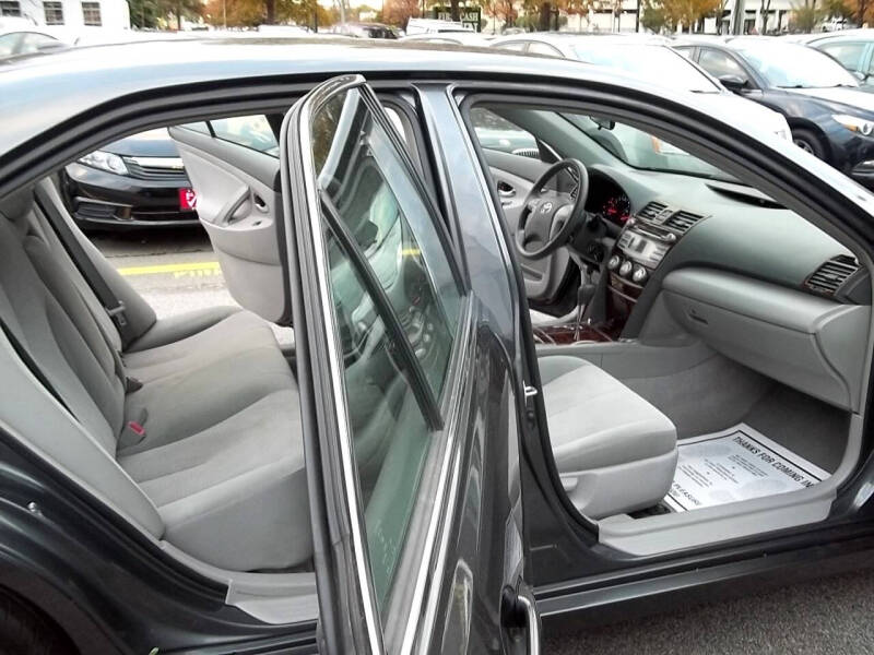 2011 Toyota Camry LE