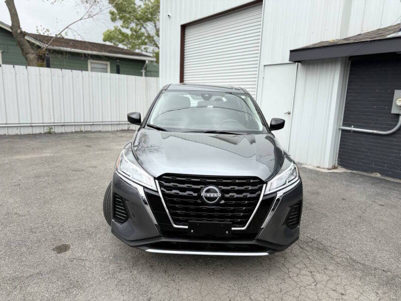 2024 Nissan Kicks S
