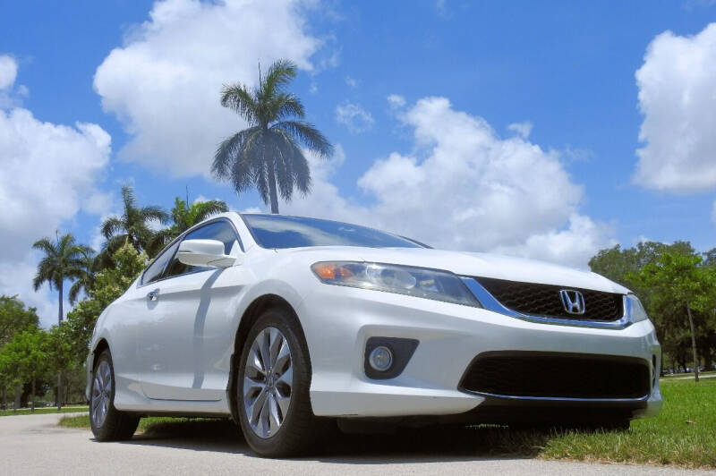 2013 Honda Accord for sale at M.D.V. INTERNATIONAL AUTO CORP in Fort Lauderdale FL