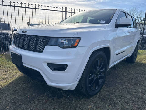 2020 Jeep Grand Cherokee for sale at MR B Motor Co in Brownsville TX