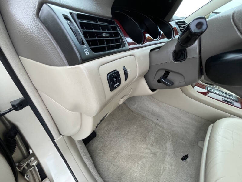 2004 Lexus ES 330
