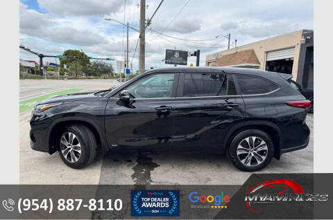 2023 Toyota Highlander Hybrid XLE