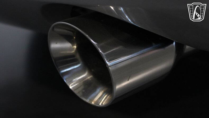 2004 Ford Thunderbird Deluxe