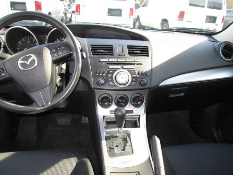 2010 Mazda MAZDA3 i Sport