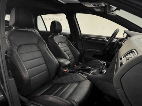 2020 Volkswagen Golf GTI SE