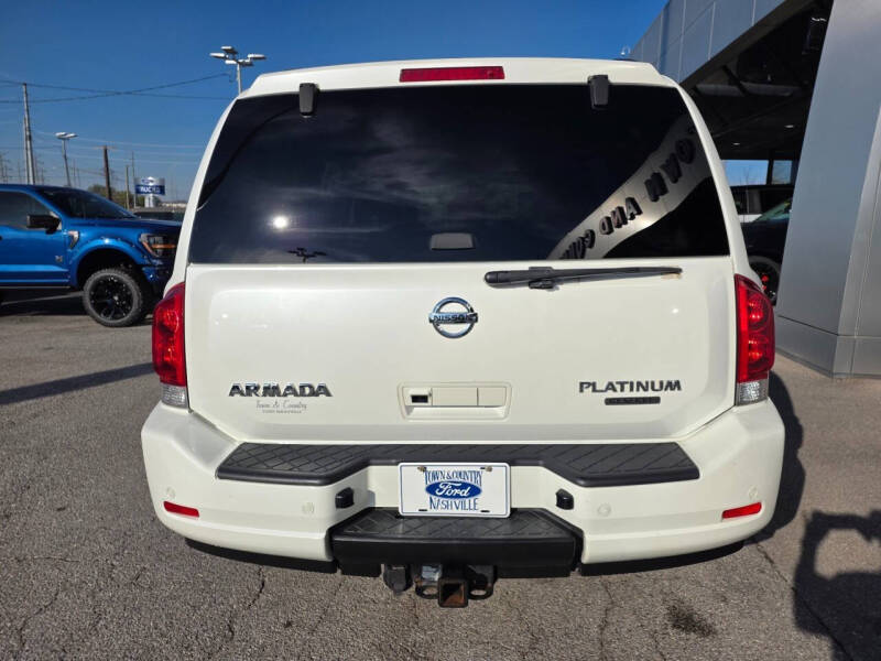 2014 Nissan Armada