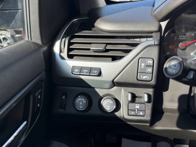 2017 Chevrolet Suburban Premier