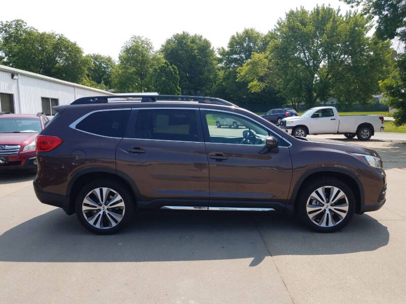 Image 3 of 2021 Subaru Ascent Limited 7-Passenger