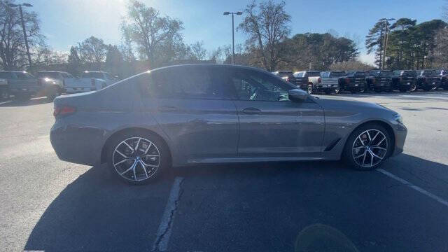 2022 BMW 5 Series 530e