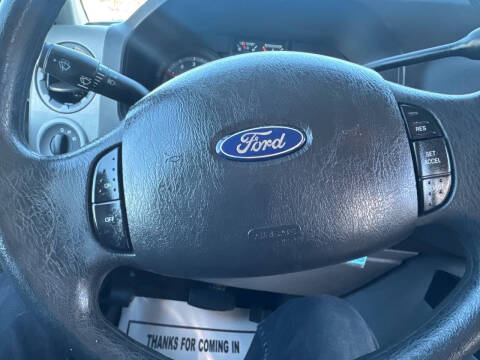 2012 Ford E-Series E-350 SD