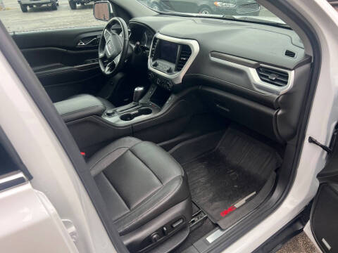 2017 GMC Acadia SLT-1