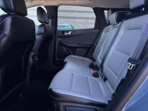 2023 Ford Escape Platinum