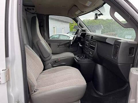 2020 Chevrolet Express 2500