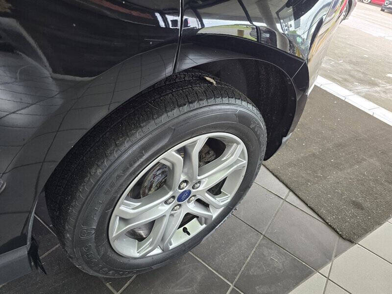 2016 Ford Edge Titanium