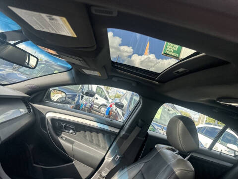 2015 Ford Taurus SEL