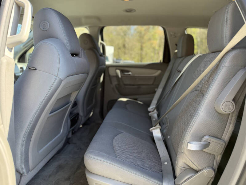 2017 Chevrolet Traverse LS