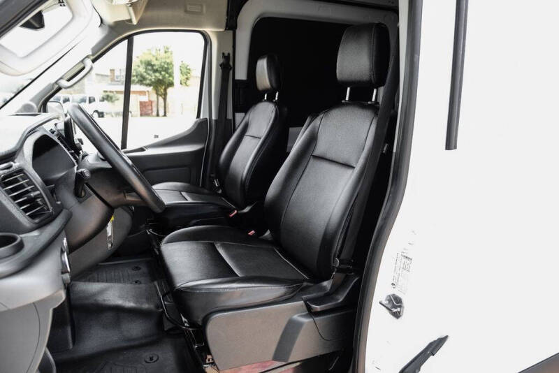 2023 Ford Transit