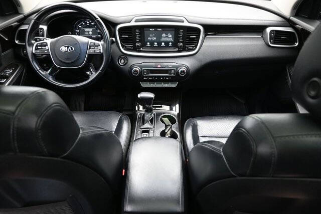 2020 Kia Sorento EX V6
