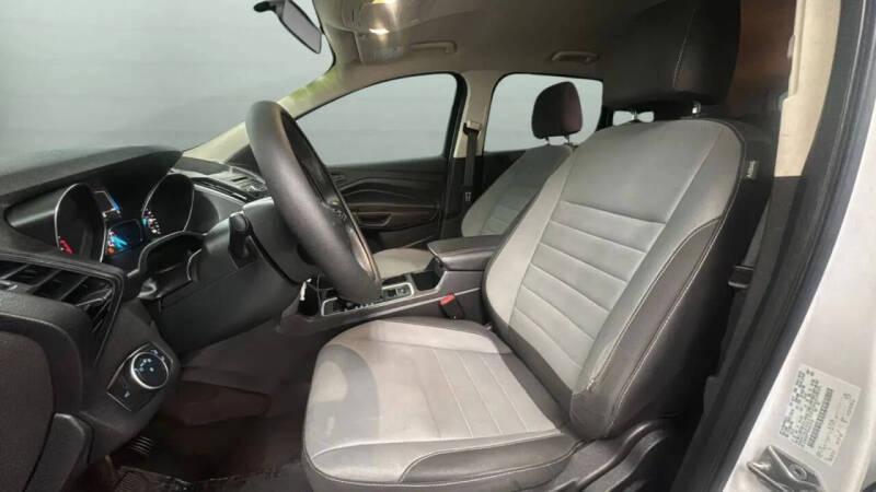 2017 Ford Escape S