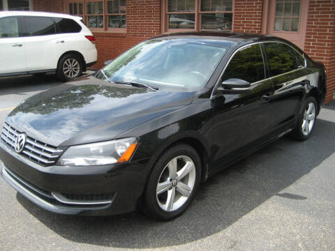 2013 Volkswagen Passat for sale at Gillespie Motor Company in Paris TN