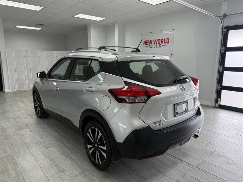 2019 Nissan Kicks SV