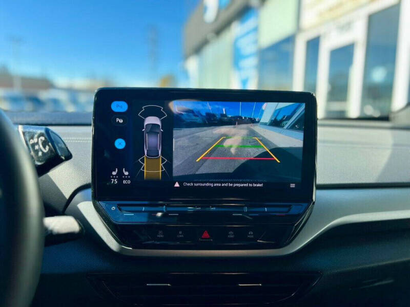 2023 Volkswagen ID.4 Pro