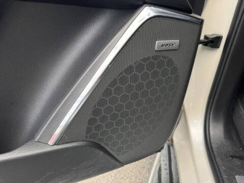 2015 Cadillac Escalade Luxury