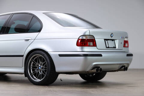 2003 BMW M5