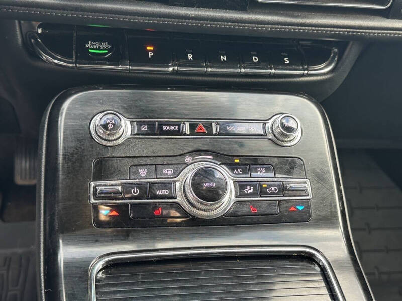 2021 Lincoln Nautilus Standard