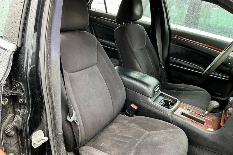 2012 Chrysler 300