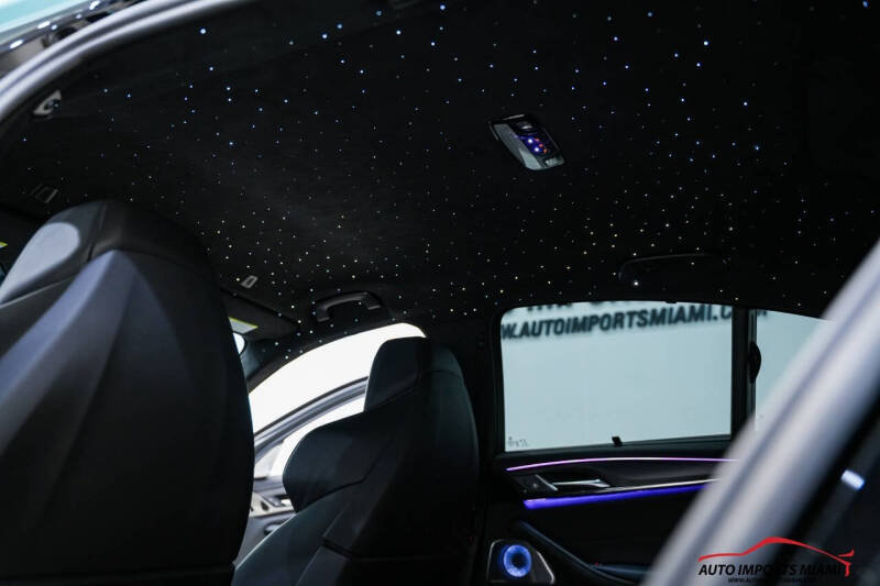 2023 BMW M5