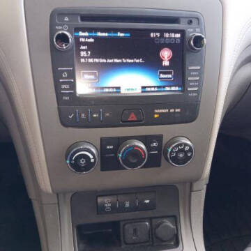 2017 Chevrolet Traverse LS