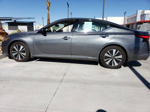 2020 Nissan Altima for sale at ELITE MOTORS in Victorville CA