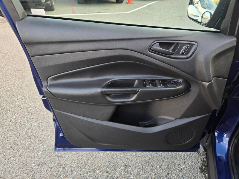 2015 Ford Escape S
