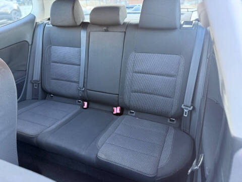 2012 Volkswagen Golf 2.5L PZEV